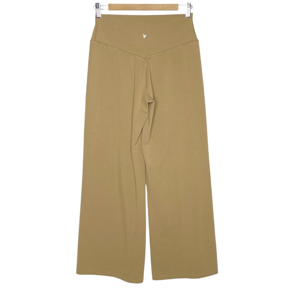 Old Navy Extra High-Waisted PowerChill Wide-Leg Pants in Sliced Bread size Small - Picture 3 of 8